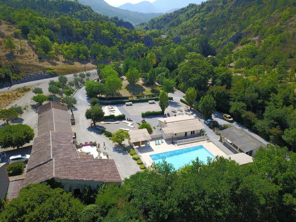 Camping Le Chambron Condorcet المظهر الخارجي الصورة