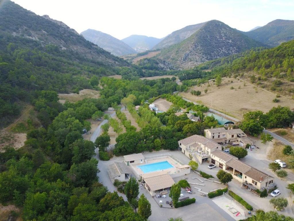 Camping Le Chambron Condorcet المظهر الخارجي الصورة